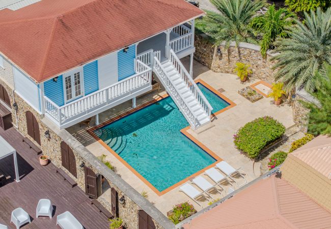 Villa in Jolly Harbour - The Mill House