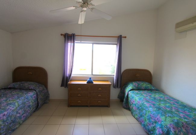 Villa in Jolly Harbour - 412D Villa in Jolly Harbour - 412D