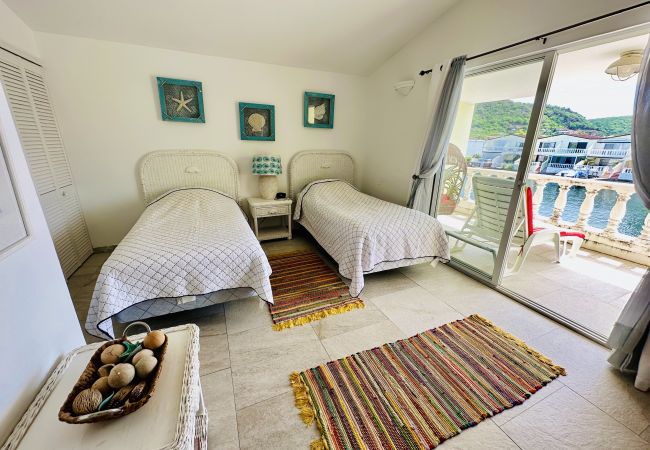 Terraced House in Jolly Harbour - Villa Dionisi Terraced House in Jolly Harbour - Villa Dionisi