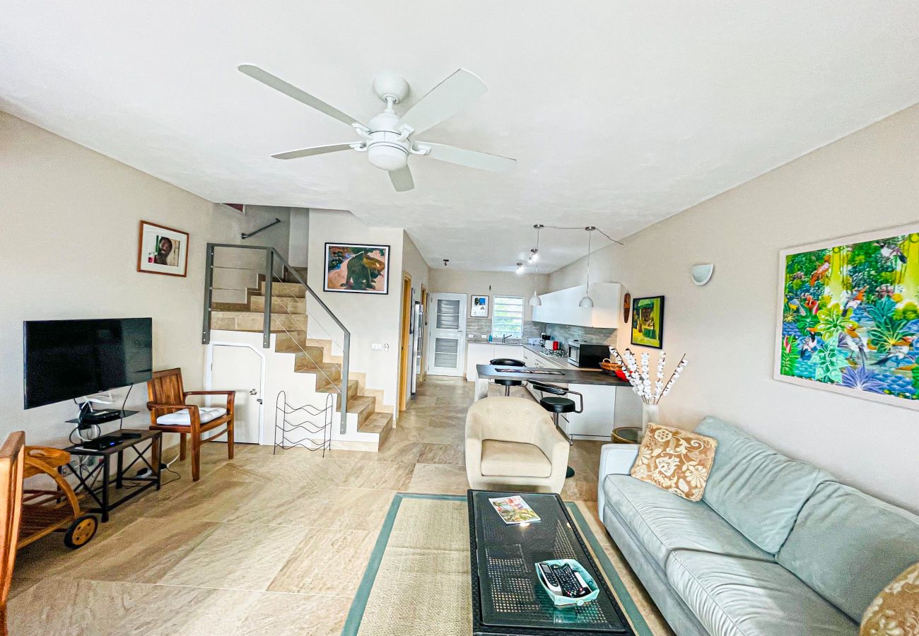 Holiday Villa Rental at Jolly Harbour, Spacious living room
