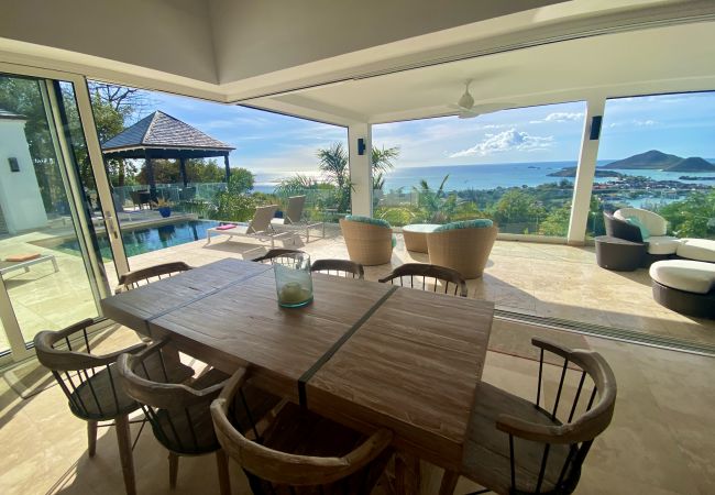 Four ensuite bedrooms, pool and large open living area at Sugar Ridge villa rental, Antigua