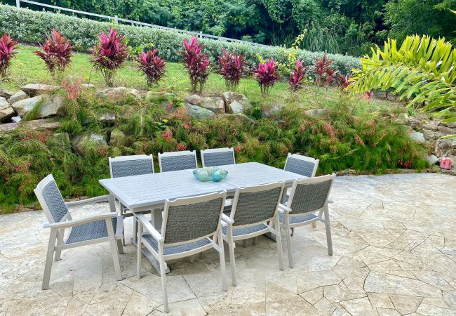 Villa in Jolly Harbour - Exceptional Hillside Haven Villa in Jolly Harbour - Exceptional Hillside Haven