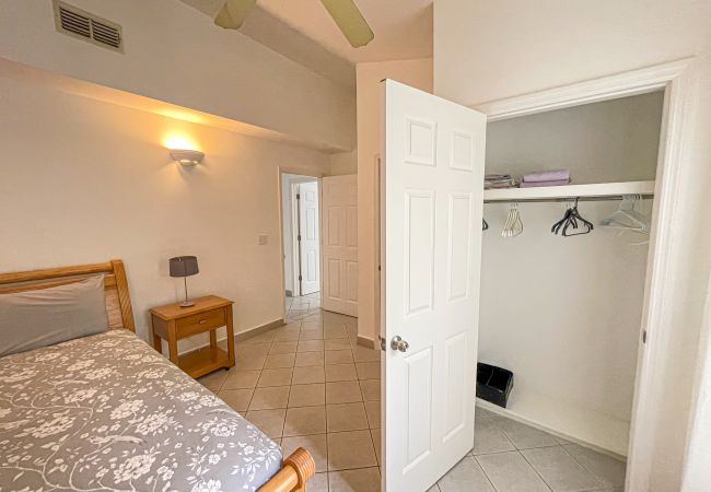 Villa in Jolly Harbour - Fabulous Caribbean Retreat Villa in Jolly Harbour - Fabulous Caribbean Retreat