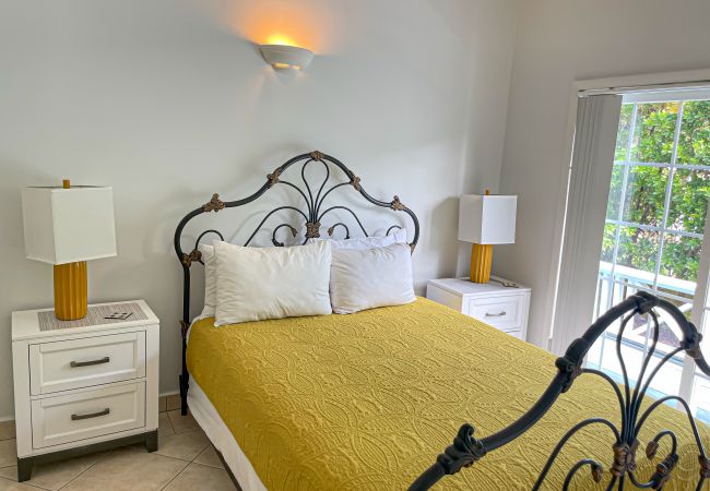 Villa in Jolly Harbour - Stylish Spacious Luxury  Villa in Jolly Harbour - Stylish Spacious Luxury