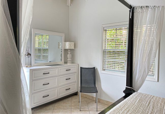 Villa in Jolly Harbour - Stylish Spacious Luxury  Villa in Jolly Harbour - Stylish Spacious Luxury