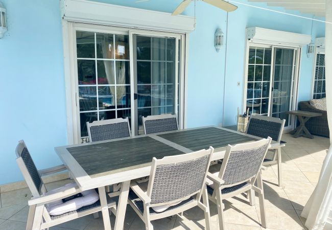 Villa in Jolly Harbour - Stylish Spacious Luxury  Villa in Jolly Harbour - Stylish Spacious Luxury