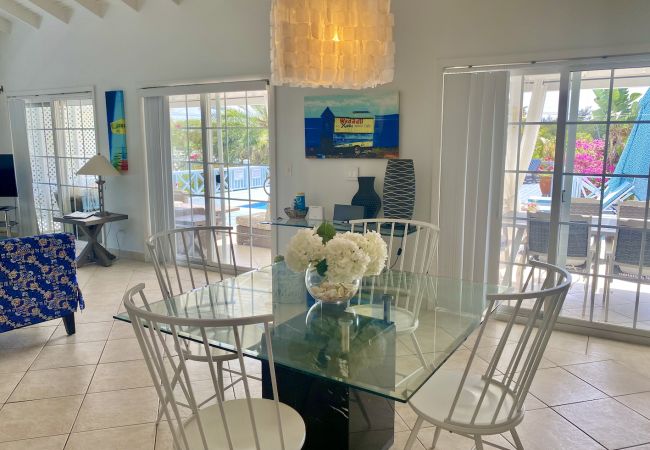 Villa in Jolly Harbour - Stylish Spacious Luxury  Villa in Jolly Harbour - Stylish Spacious Luxury