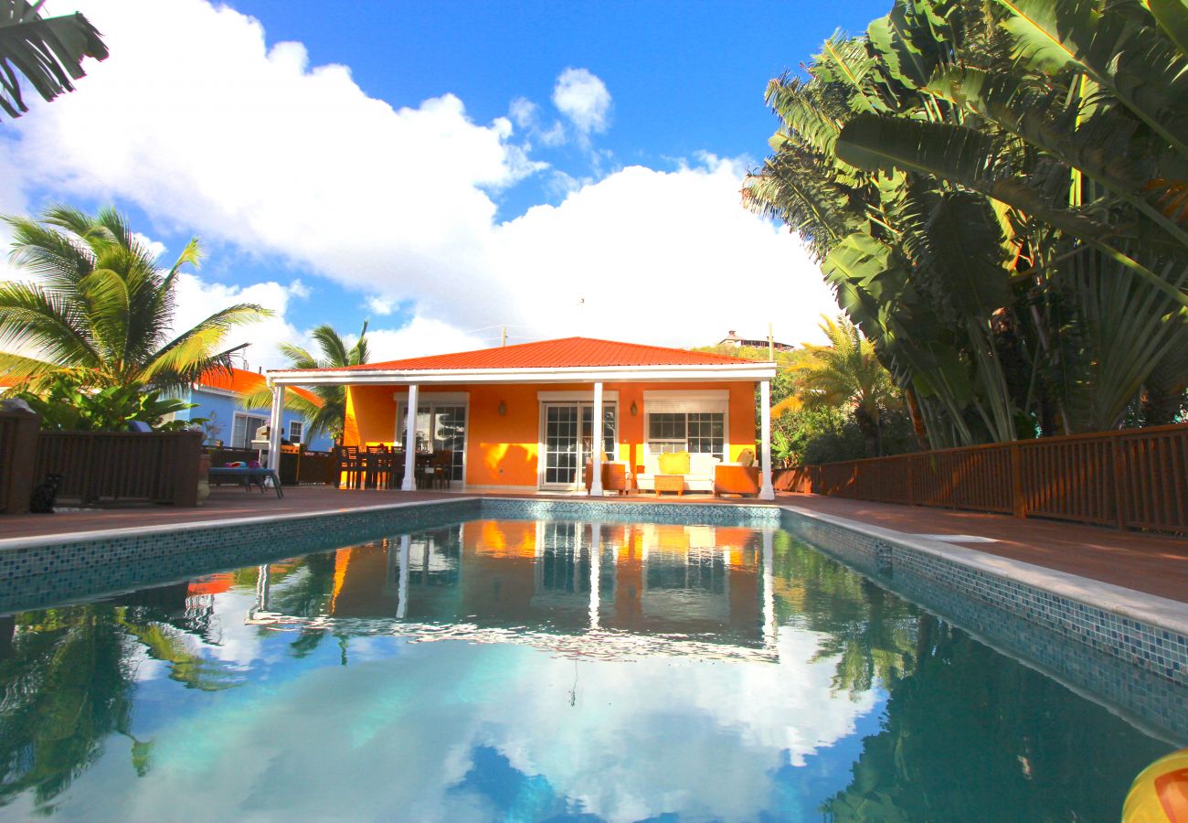 Shaded verandah,Loungers,Large private pool, Generous sundeck at Harbour View villa rentals 