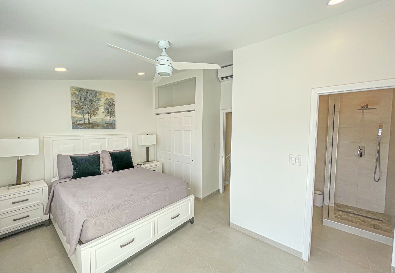 Townhouse in Jolly Harbour - Newly Refurbished Two Bedroom Property Just Five Minutes walk to the Beach 