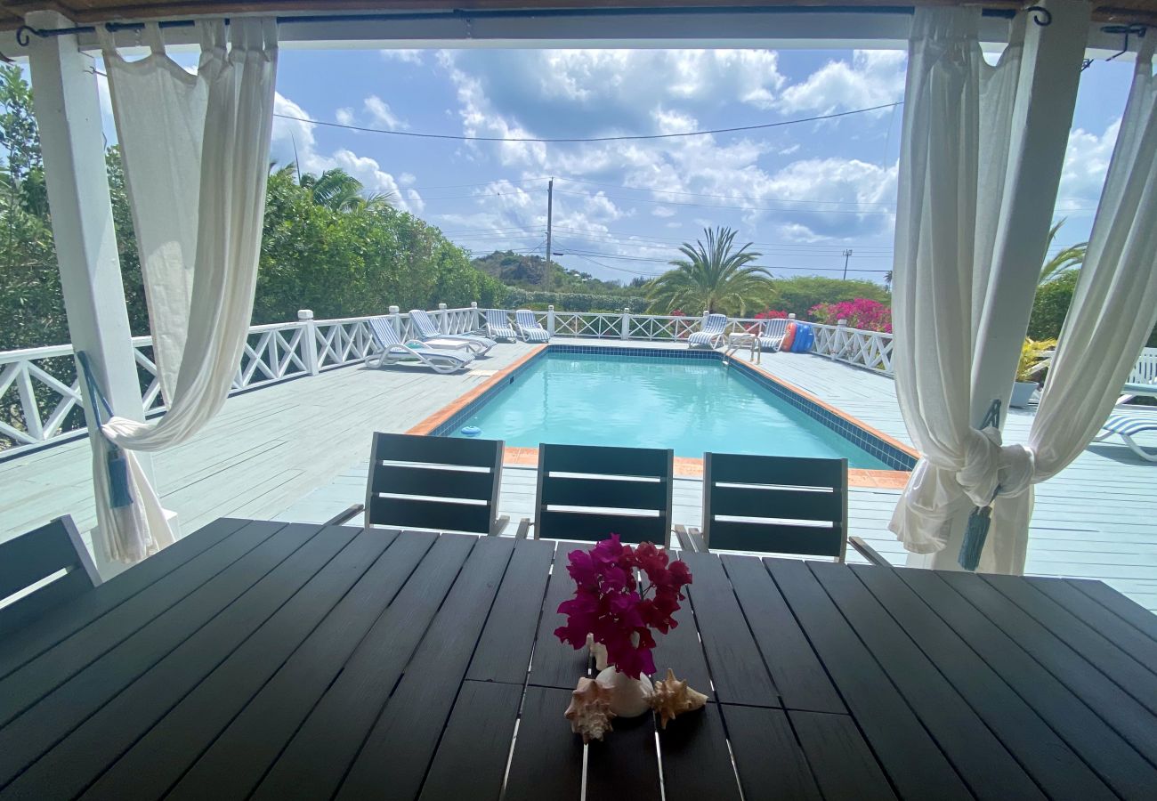Beautiful four bedroom villa with vast sundeck, large private swimming pool, and alfresco dining at Harbour View, Antigua