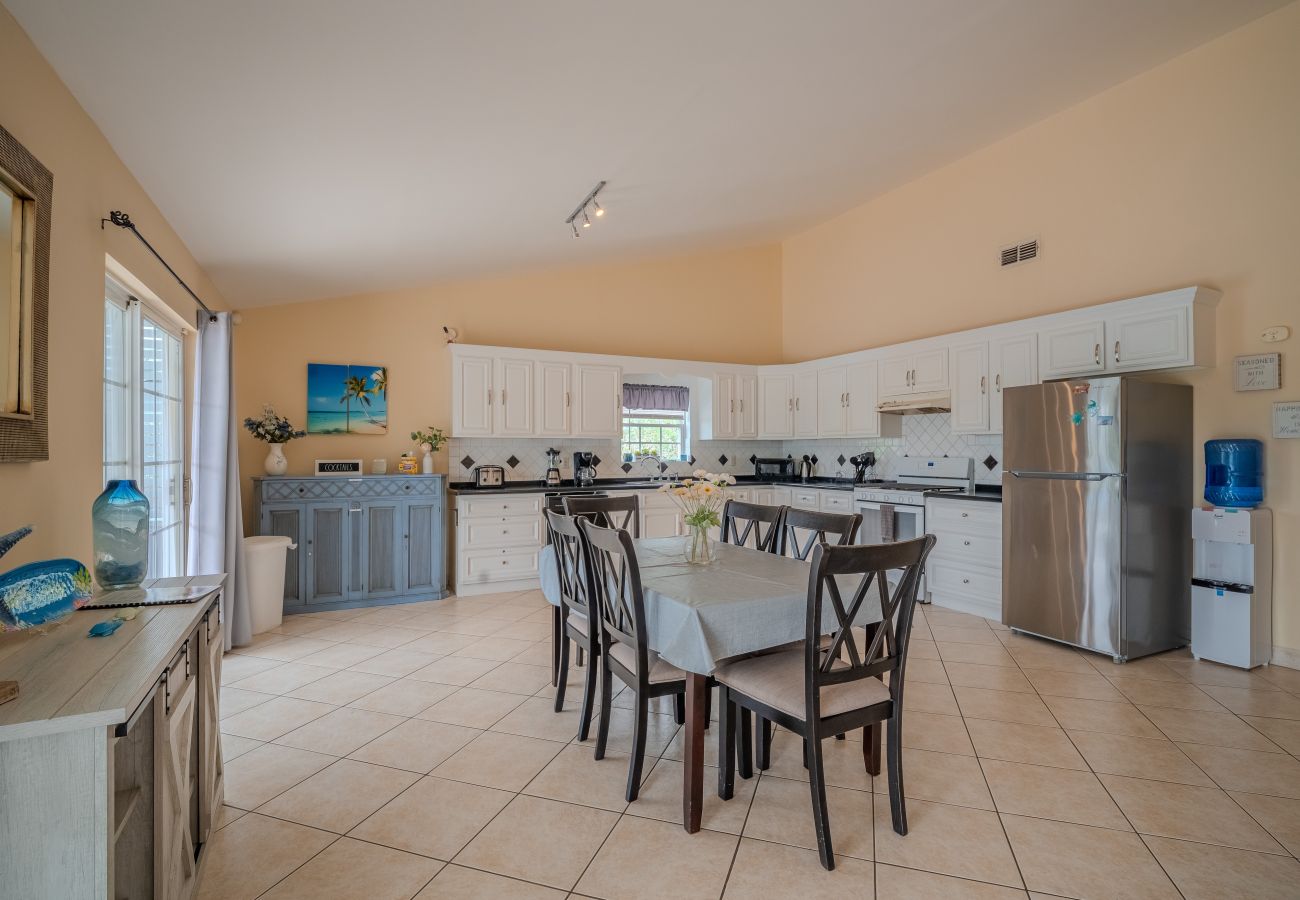 Villa in Jolly Harbour - Serene Poolside Sanctuary