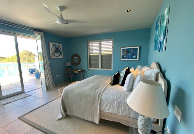 Villa in Jolly Harbour - VIP Idyllic Hilltop Paradise Villa in Jolly Harbour - VIP Idyllic Hilltop Paradise