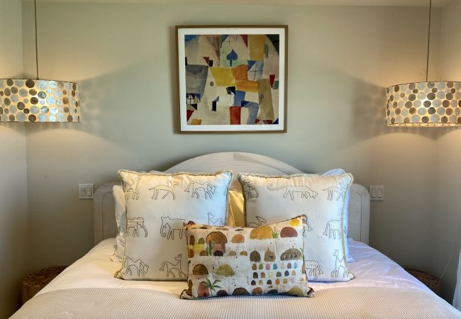 Villa in Jolly Harbour - VIP Idyllic Hilltop Paradise Villa in Jolly Harbour - VIP Idyllic Hilltop Paradise