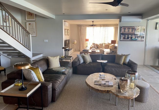 Villa in Jolly Harbour - VIP Idyllic Hilltop Paradise Villa in Jolly Harbour - VIP Idyllic Hilltop Paradise