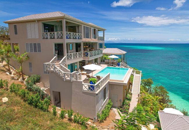 Villa in Jolly Harbour - VIP Idyllic Hilltop Paradise Villa in Jolly Harbour - VIP Idyllic Hilltop Paradise