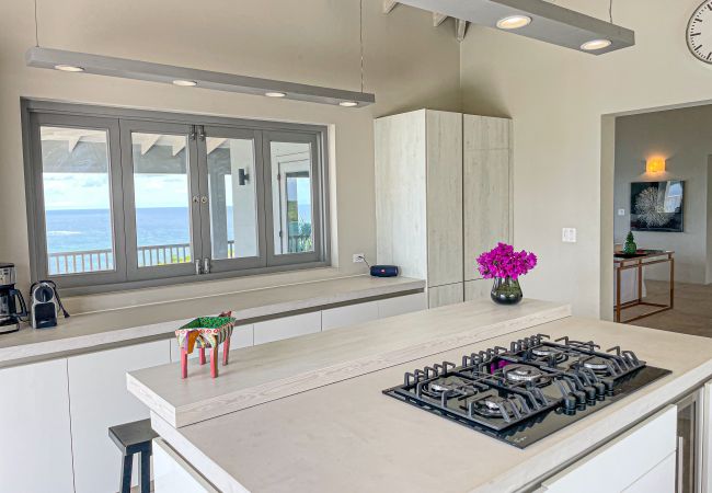 Villa in English Harbour - Beautiful HillTop Retreat Villa in English Harbour - Beautiful HillTop Retreat