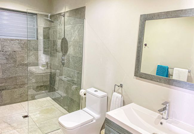 Villa in English Harbour - Beautiful HillTop Retreat Villa in English Harbour - Beautiful HillTop Retreat