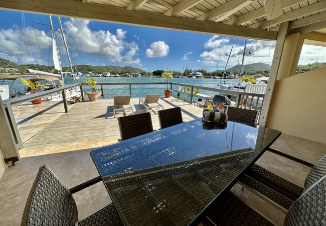 Villa in Jolly Harbour - Moden Villa With Amazing Views 