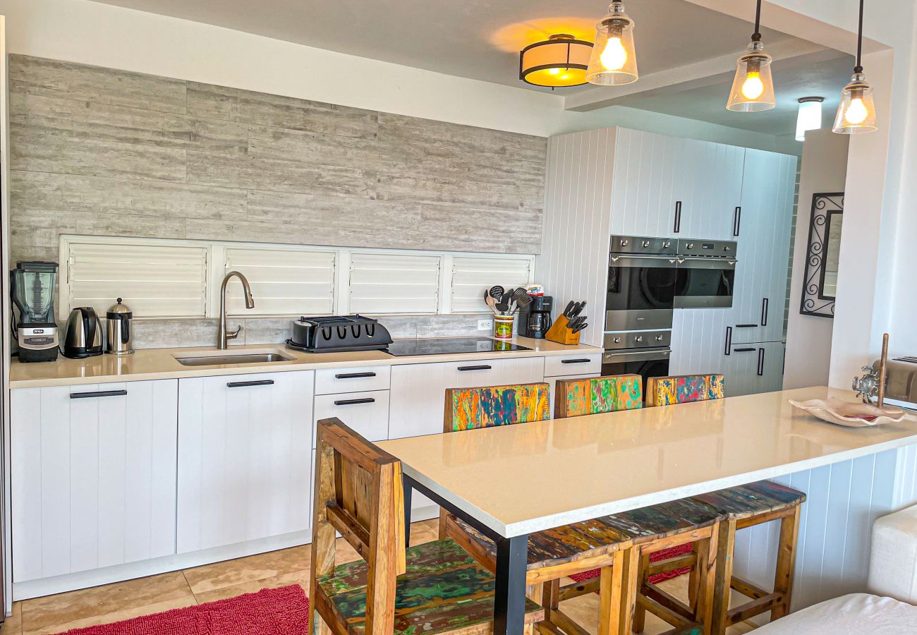 Villa in Jolly Harbour - Villa Windies Sugar Ridge 