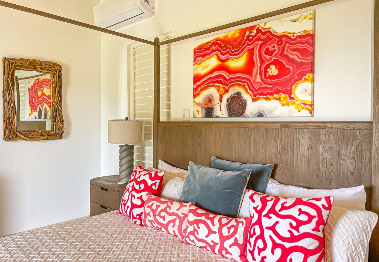 Villa in Jolly Harbour - Villa Windies Sugar Ridge 