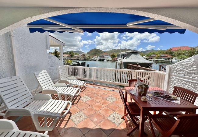 Villa in Jolly Harbour - Delightful two bedroom villa in Jolly Harbour 