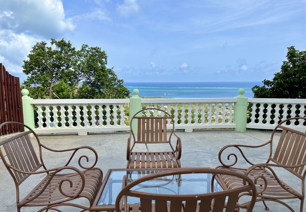 Apartment in Johnsons Point - Soca Sunset 