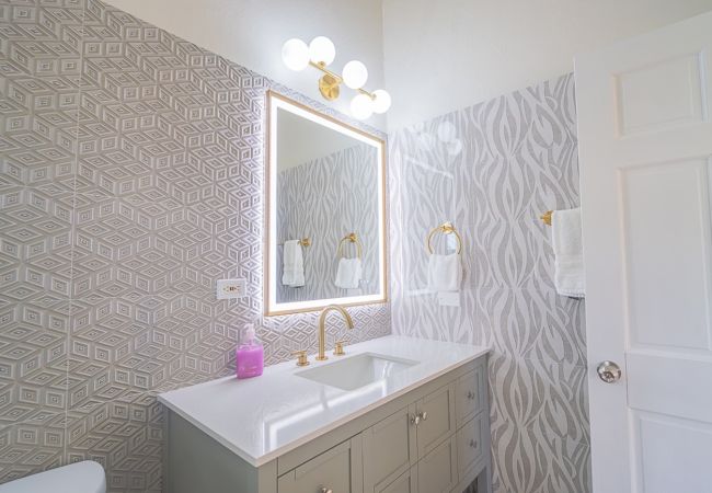 Villa in Jolly Harbour - Idyllic Tropical Retreat Villa in Jolly Harbour - Idyllic Tropical Retreat