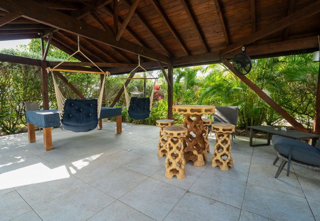 Villa in Jolly Harbour - Idyllic Tropical Retreat Villa in Jolly Harbour - Idyllic Tropical Retreat