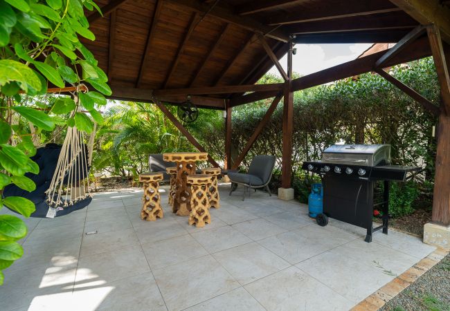 Villa in Jolly Harbour - Idyllic Tropical Retreat Villa in Jolly Harbour - Idyllic Tropical Retreat