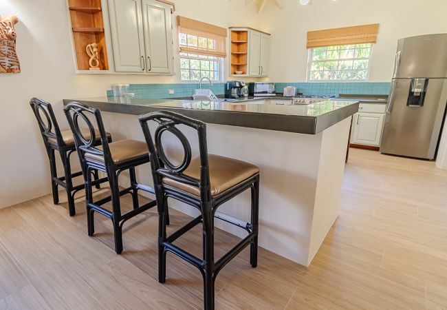 Villa in Jolly Harbour - Idyllic Tropical Retreat Villa in Jolly Harbour - Idyllic Tropical Retreat