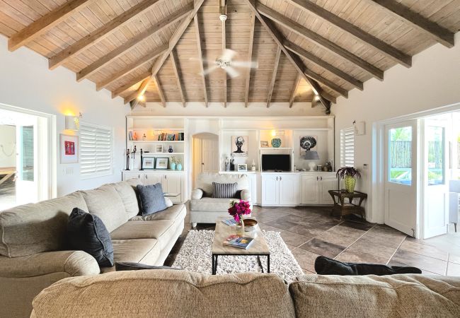 Villa in English Harbour - Luxury Caribbean Paradise Villa in English Harbour - Luxury Caribbean Paradise