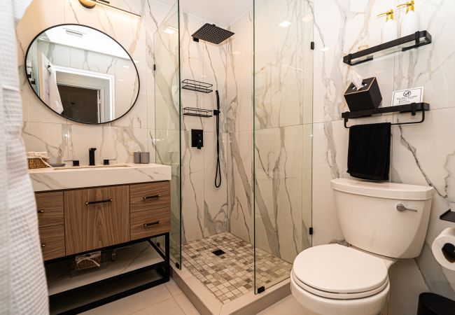 Villa in Jolly Harbour - Boutique Barefoot Luxury Villa in Jolly Harbour - Boutique Barefoot Luxury