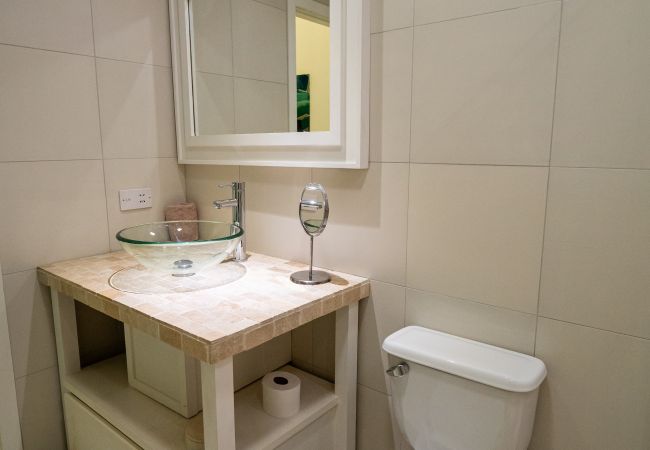 Villa in Jolly Harbour - Private Pool Tropical Escape Villa in Jolly Harbour - Private Pool Tropical Escape