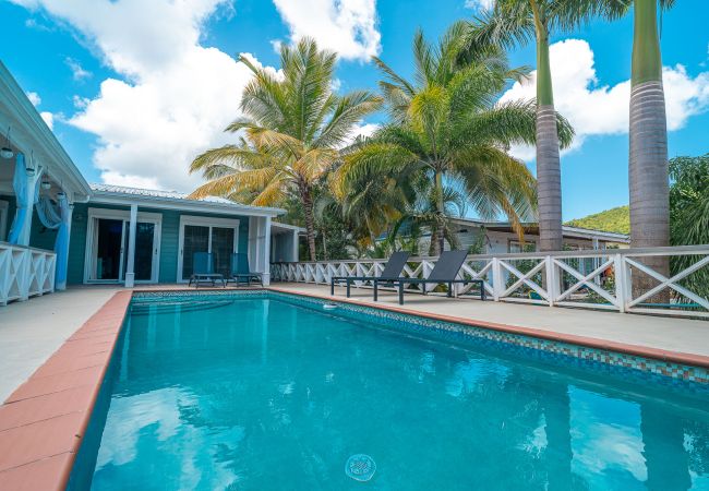 Villa in Jolly Harbour - Private Pool Tropical Escape Villa in Jolly Harbour - Private Pool Tropical Escape