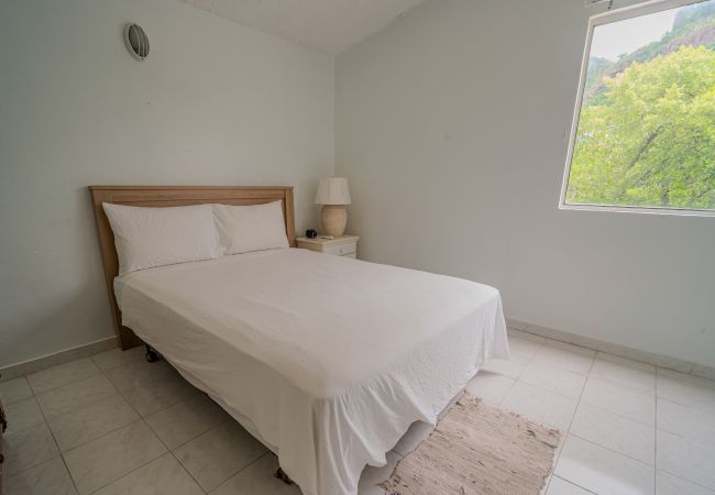 Villa in Jolly Harbour - Convenient Waterfront Villa Villa in Jolly Harbour - Convenient Waterfront Villa