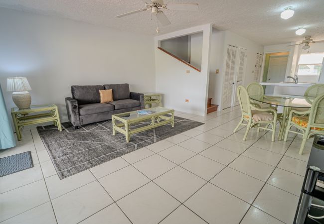 Villa in Jolly Harbour - Convenient Waterfront Villa Villa in Jolly Harbour - Convenient Waterfront Villa