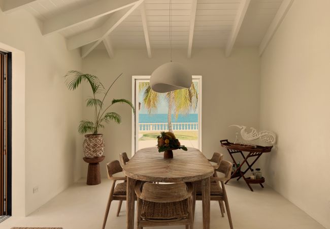 Villa in Crosbies - Refined Ocean Hideaway  Villa in Crosbies - Refined Ocean Hideaway