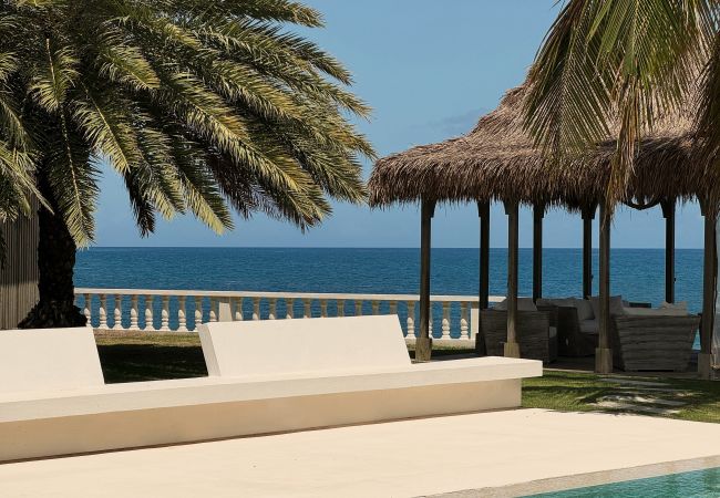 Villa in Crosbies - Refined Ocean Hideaway  Villa in Crosbies - Refined Ocean Hideaway