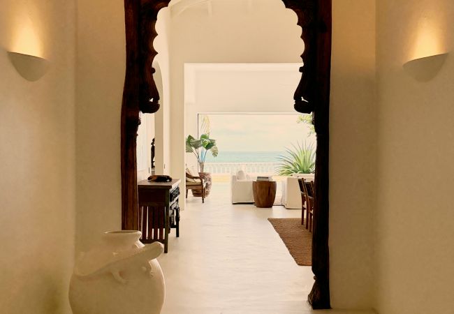 Villa in Crosbies - Refined Ocean Hideaway  Villa in Crosbies - Refined Ocean Hideaway