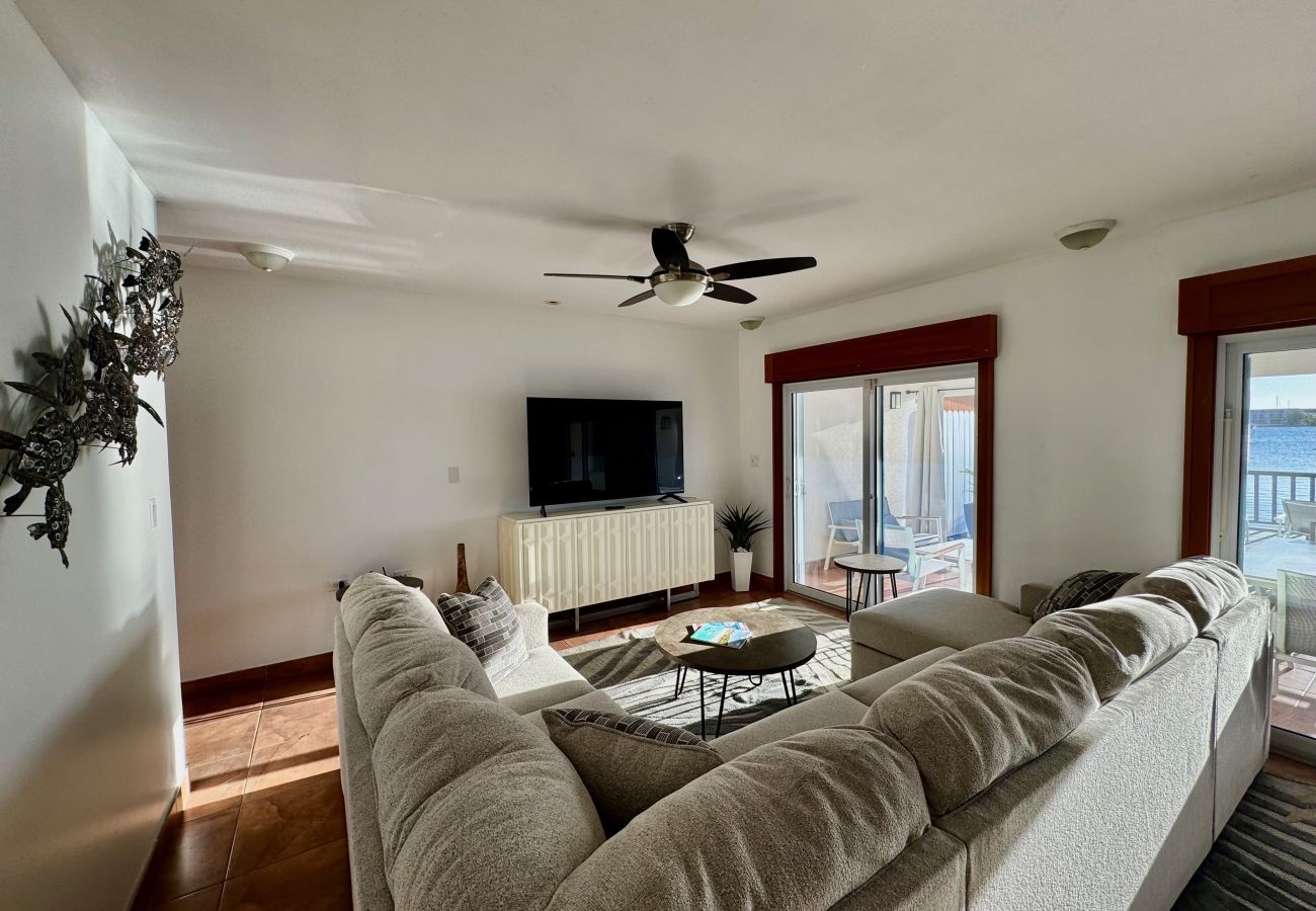 Villa in Jolly Harbour - Stunning Waterfront Retreat 