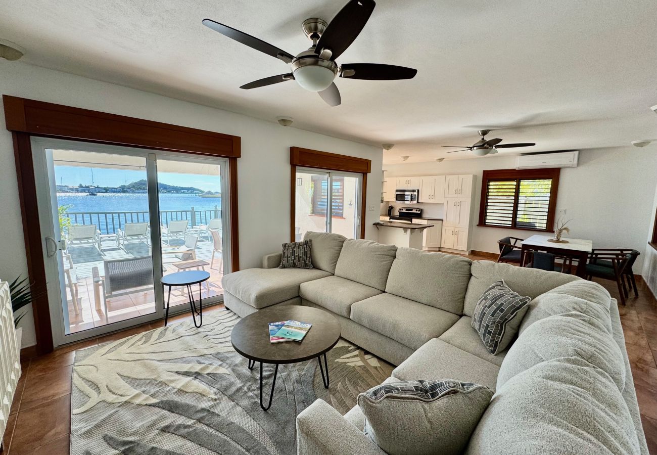 Villa in Jolly Harbour - Stunning Waterfront Retreat 