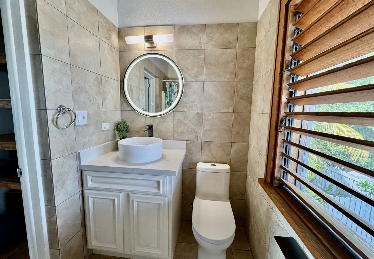 Villa in Jolly Harbour - Stunning Waterfront Retreat 