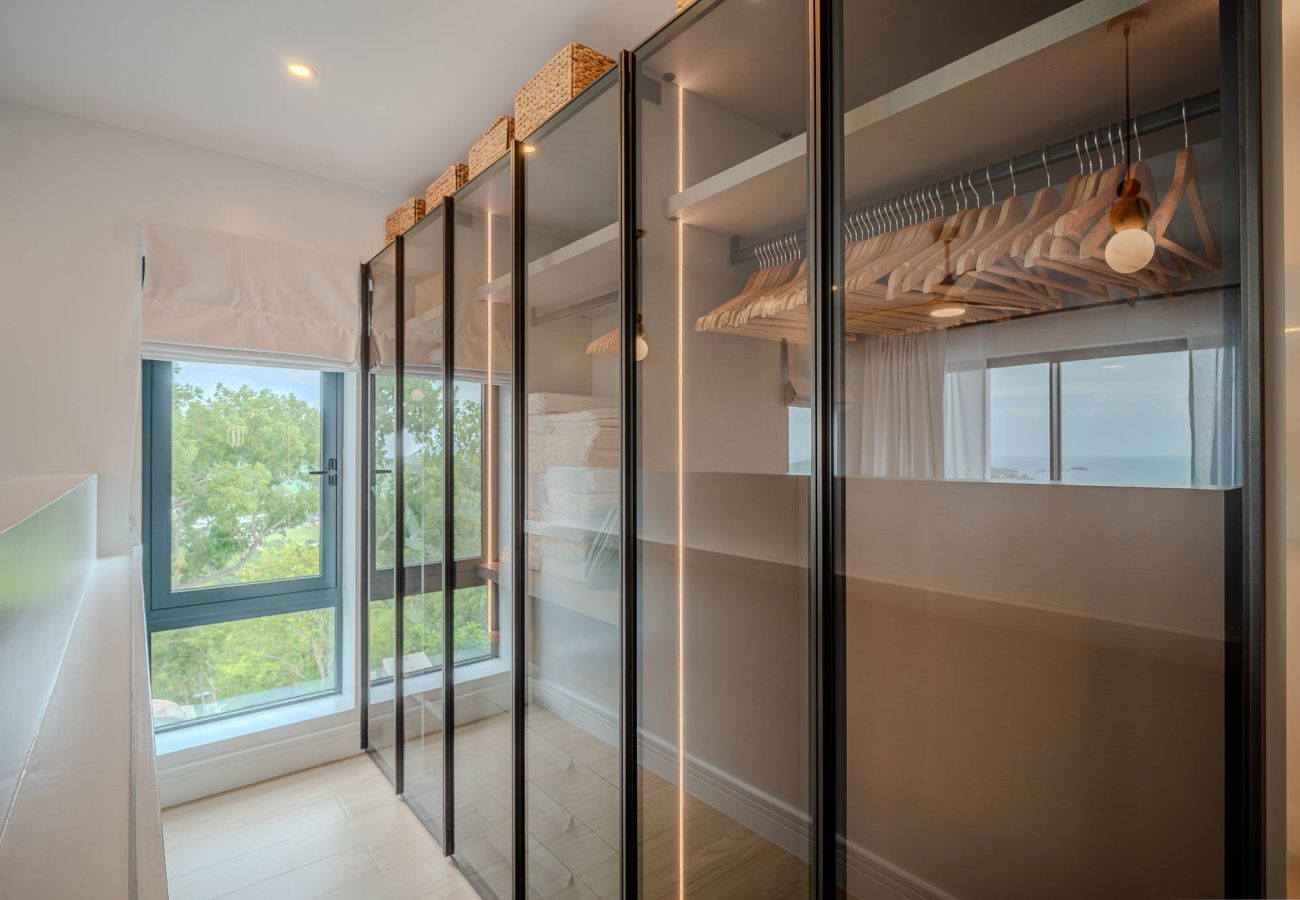 Villa in Jolly Harbour - High Ground Villa 