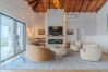 Villa in Jolly Harbour - High Ground Villa 