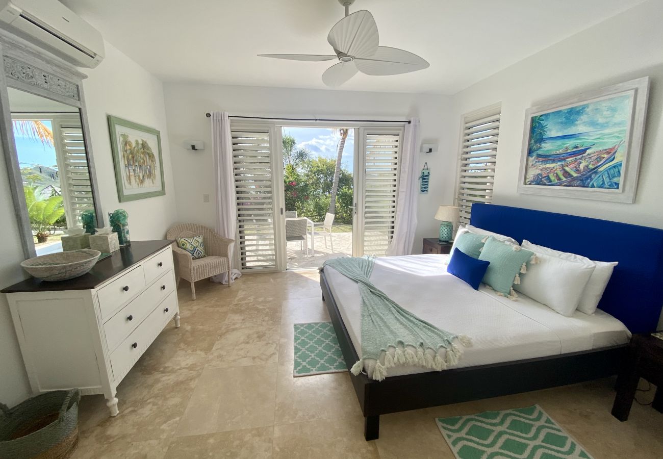 Villa in Jolly Harbour - Lookout, The Exceptional Four Bedroom villa at Sugar Ridge 