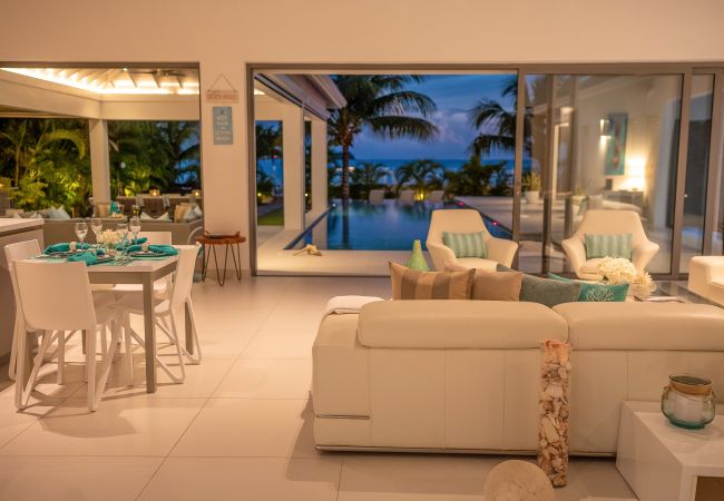 Villa in Jolly Harbour - VIP Breathtaking Beach House  Villa in Jolly Harbour - VIP Breathtaking Beach House