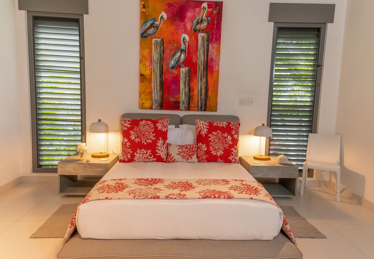 Villa in Jolly Harbour - VIP The Beach House In Jolly Harbour 