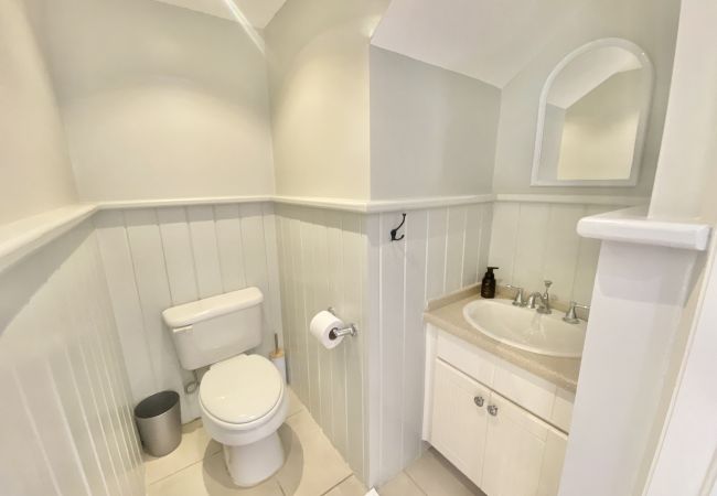 Villa in Jolly Harbour - Enchanting Waterfront Villa Villa in Jolly Harbour - Enchanting Waterfront Villa