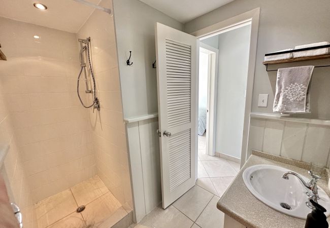 Villa in Jolly Harbour - Enchanting Waterfront Villa Villa in Jolly Harbour - Enchanting Waterfront Villa