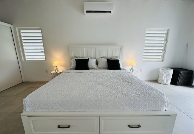 Villa in Jolly Harbour - Glorious Waterfront Villa Villa in Jolly Harbour - Glorious Waterfront Villa